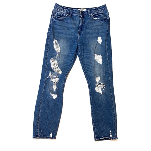 Forever 21 Denim - Forever 21 Medium Wash Distressed Jeans 28
